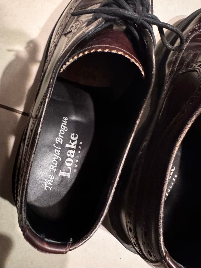 Loake ダークブラウン レザー ウィングチップ