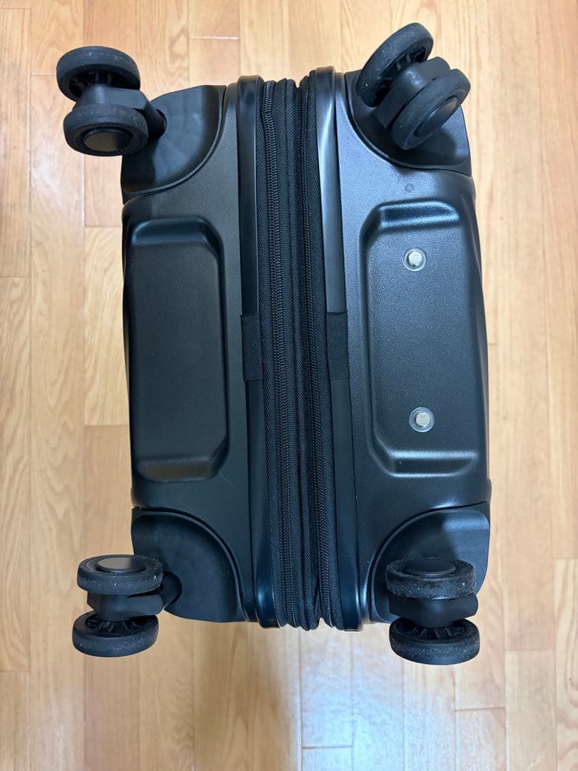 【人気商品】ノースフェイス スーツケース ブラック