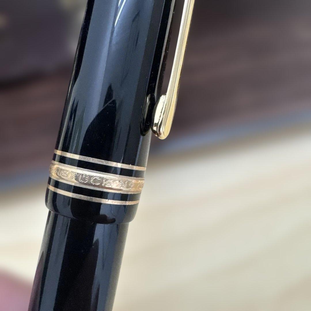 Montblanc 万年筆 黒色　モンブラン　14C 585