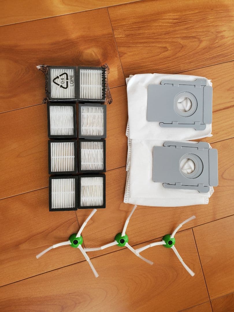 ルンバ i3+ ロボット掃除機本体＋クリーンベース（消耗品付き）