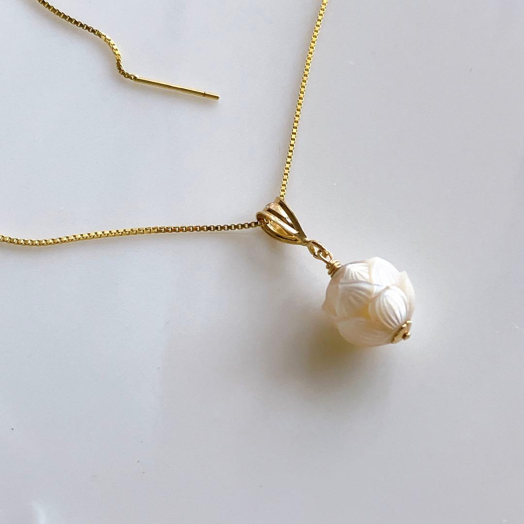 うぐいす◆1点物✧希少✧白蝶真珠ネックレス✧蓮カービング