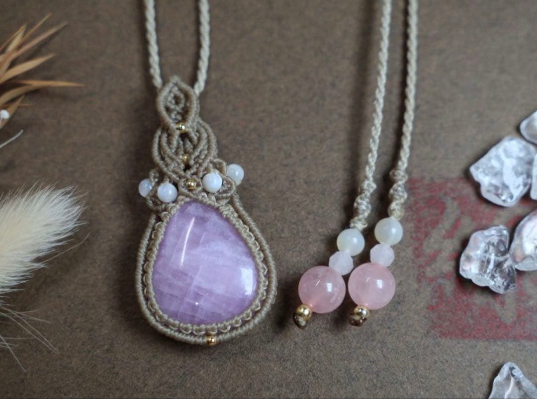 えじもっこ アイオライト　クンツァイト　マクラメ　ネックレス