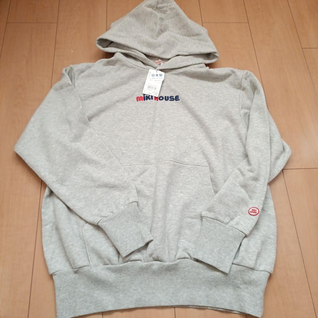 ご購入者様お決まりのお品になります。ミキハウス　パーカー