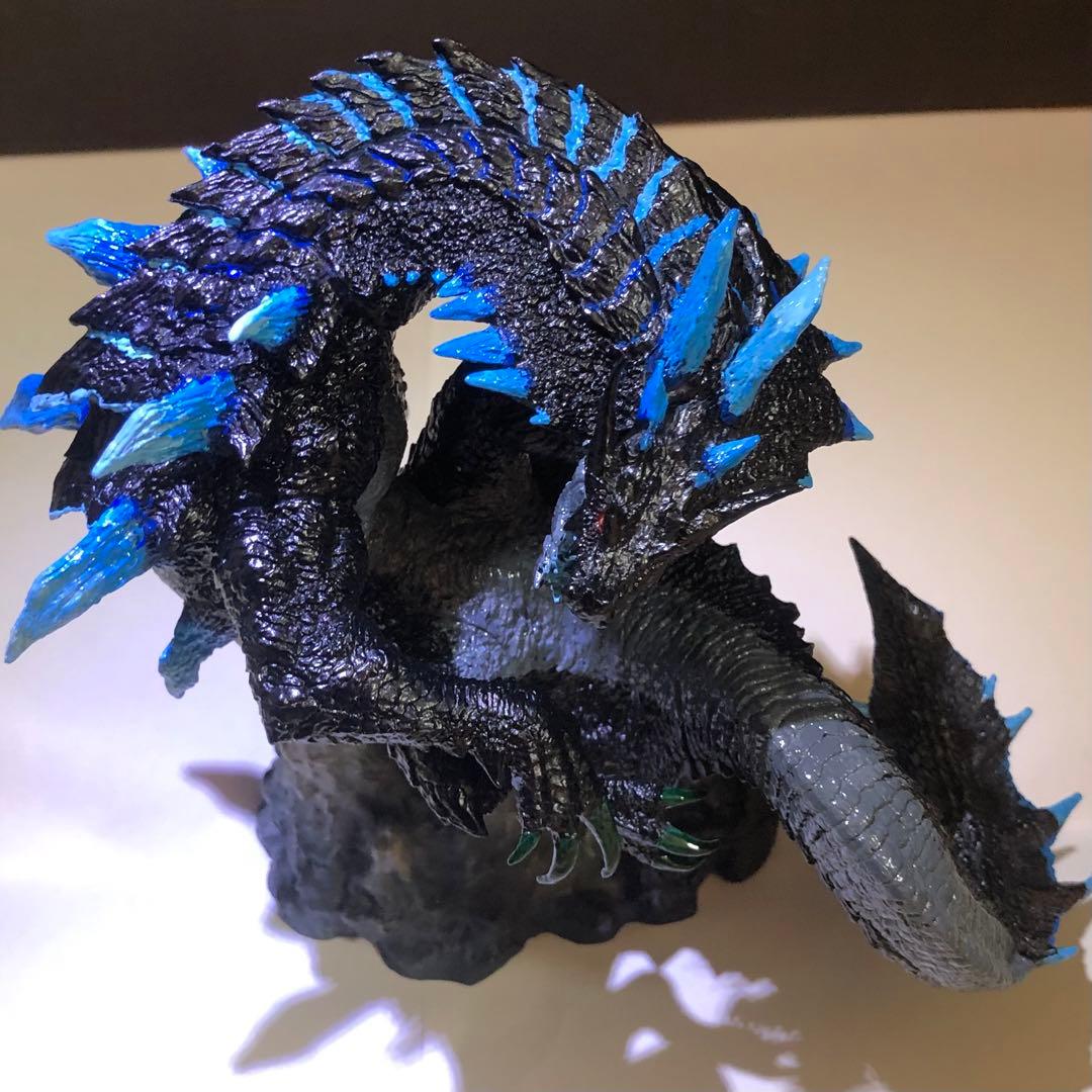 塗装済み ラギアクルス希少種 クリエイターズモデル フィギュア