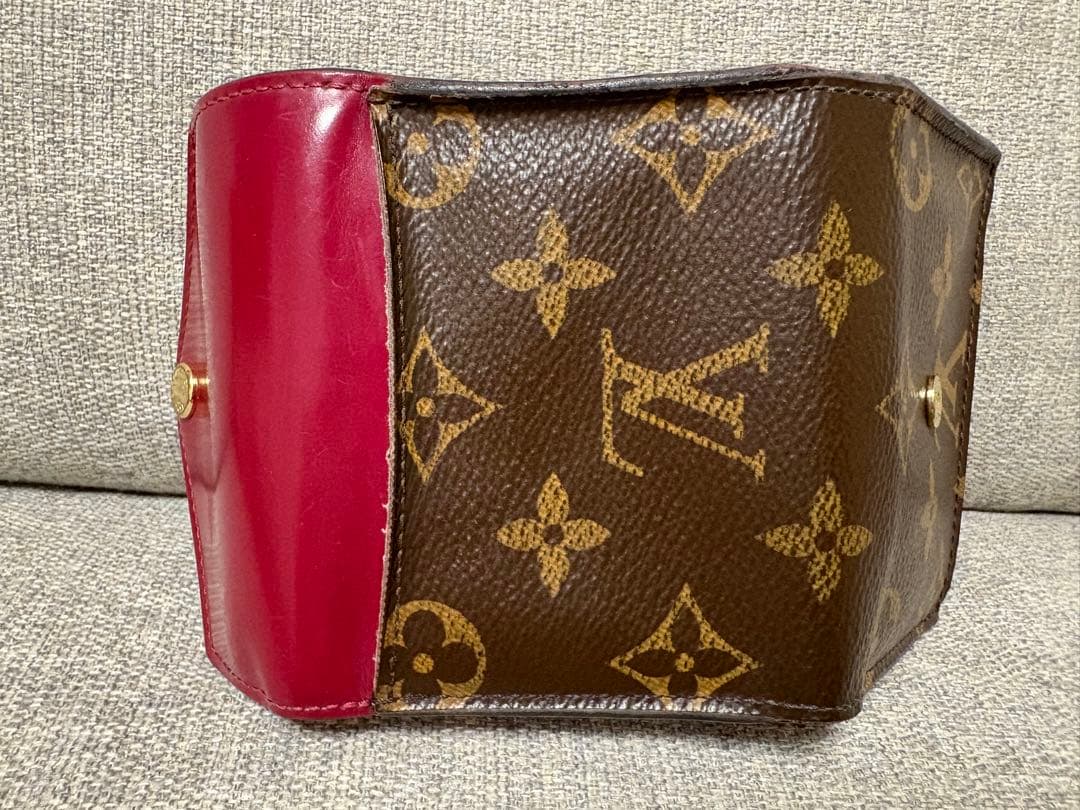 ルイヴィトン ポルトフォイユ・ゾエ 三つ折り ミニ財布
