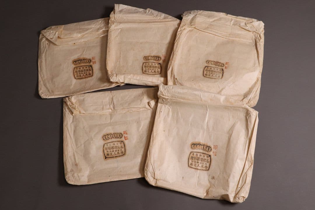 CL77 能登輪島塗 蔦金蒔絵 欅地 木地呂塗 足付四方膳 五客 木製漆器