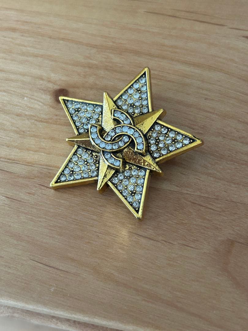ラスト１点【CHANEL】vintage broach