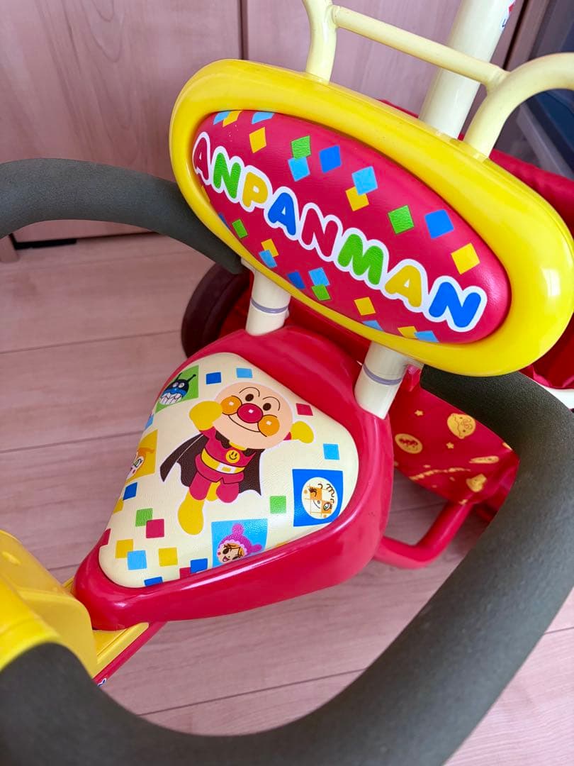 ☺︎アンパンマン 三輪車 デラックスR ブザー日除付き エコメルカリ便でお得☺︎‼︎