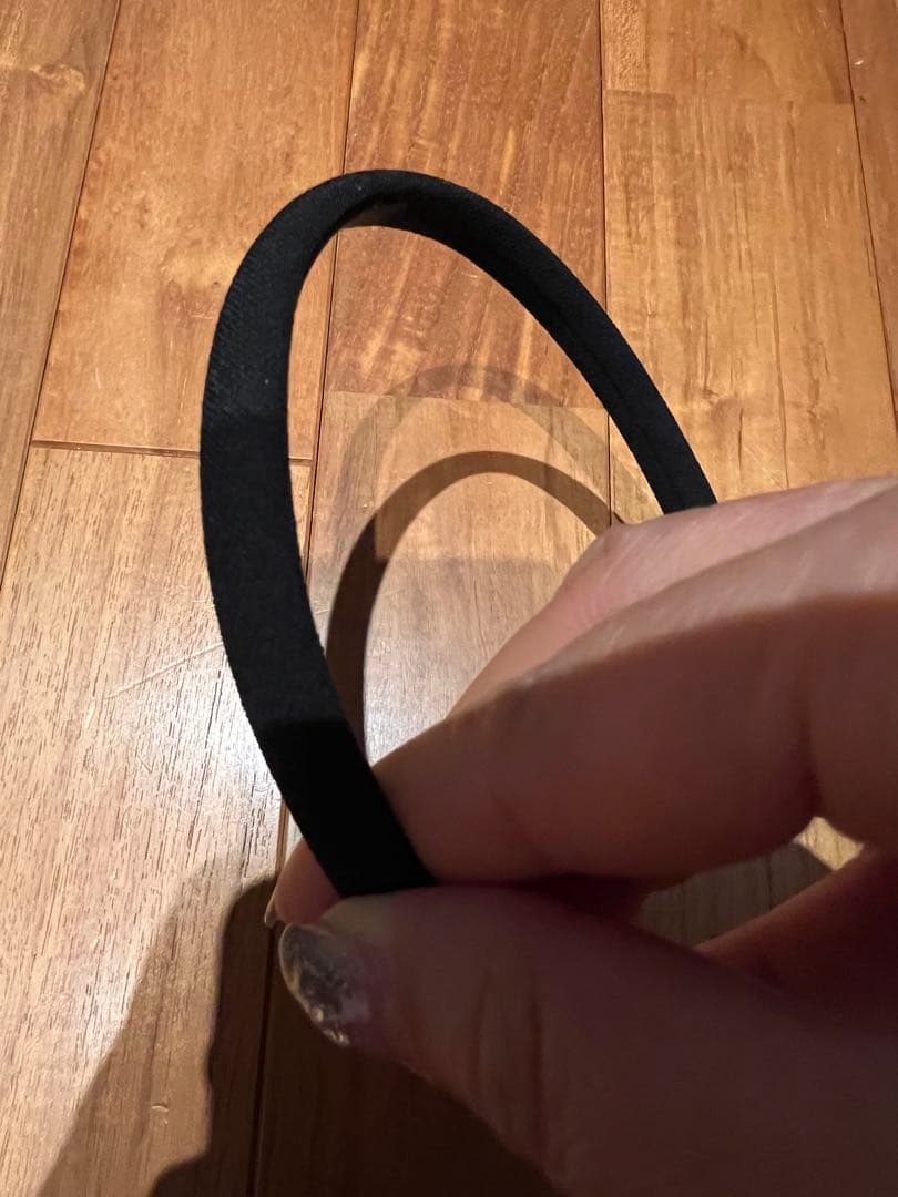 ALEXANDRE DE PARIS 黒 カチューシャ