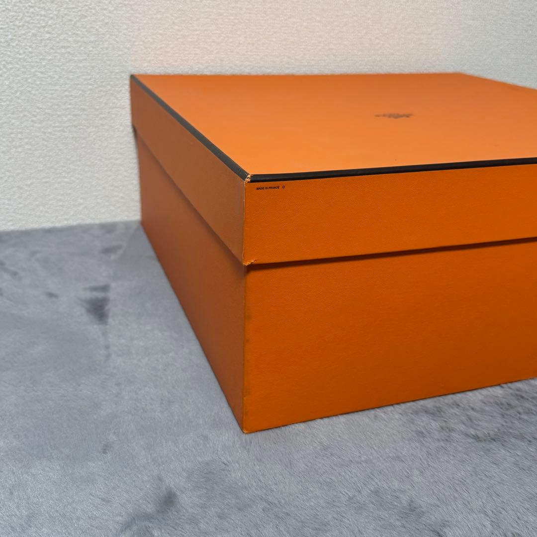 HERMES エルメス　バーキン30 空箱　保護用包み紙付き　深い