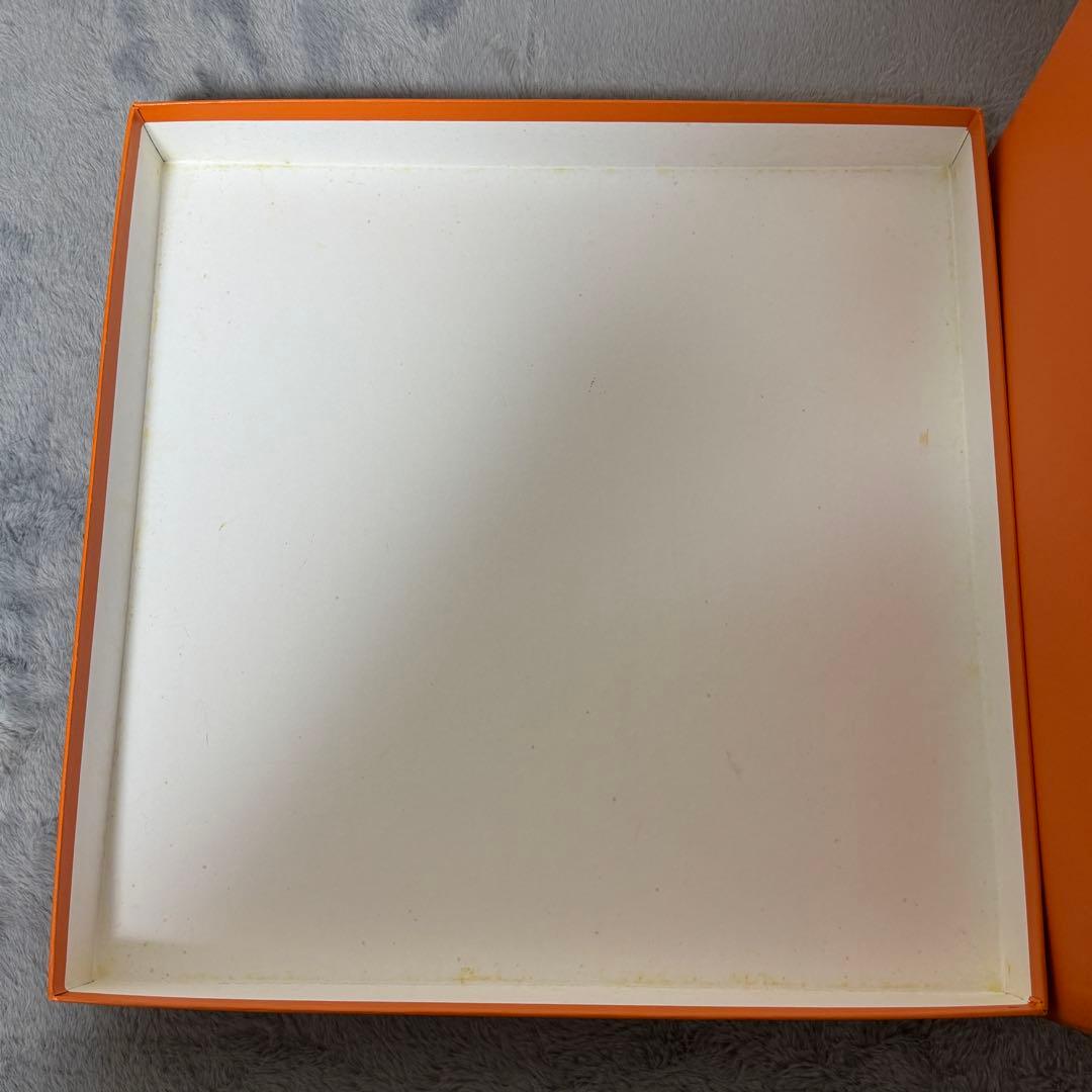 HERMES エルメス　バーキン30 空箱　保護用包み紙付き　深い