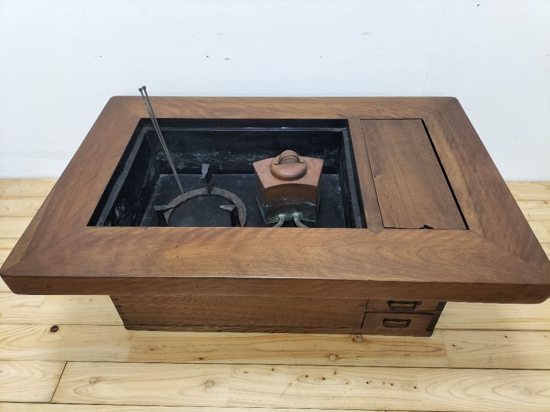 木製火鉢　ドーコ湯　燗銅壺