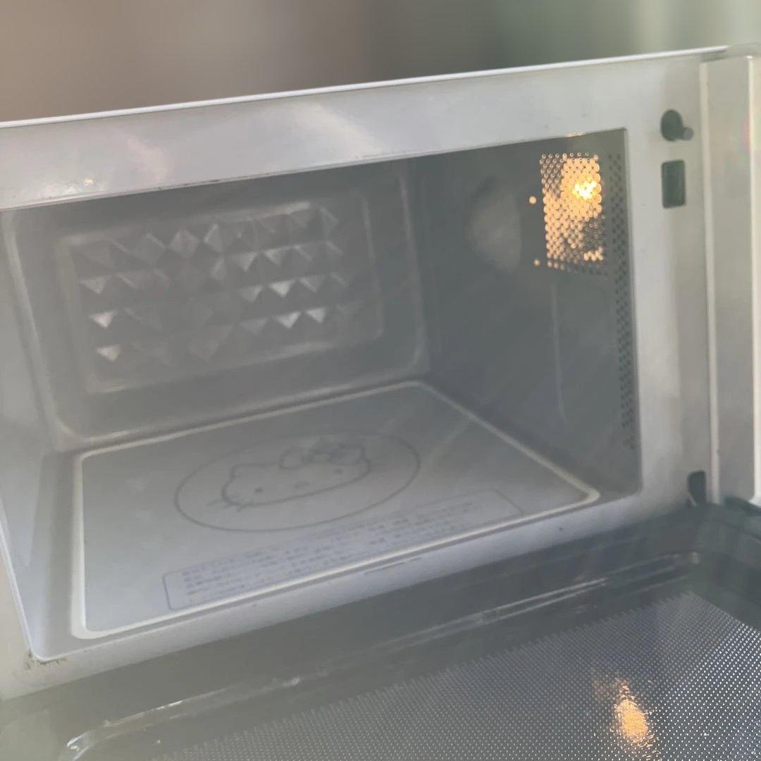 ハローキティ × ヤマダ電機 電子レンジ RMW-S18D1 限定品 16年製