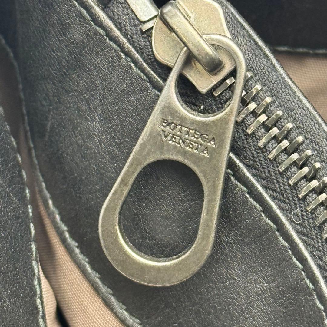 ボッテガヴェネタ イントレチャート ブリーフケース 黒 A4 PC可