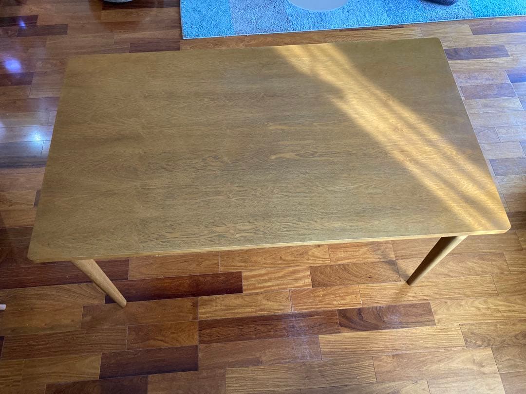 SIGNEシグネ　ダイニングテーブル