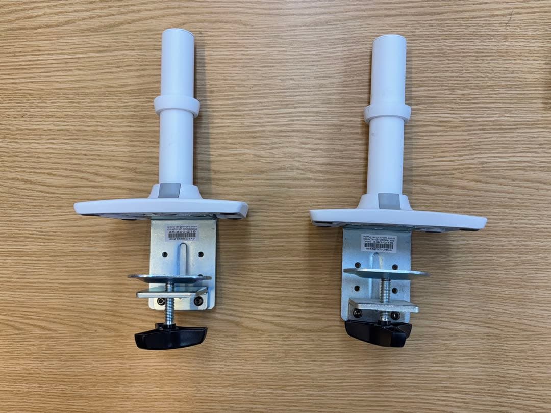 ま*る様 エルゴトロンLX　デスクマウントアーム　（ホワイト）2台セット