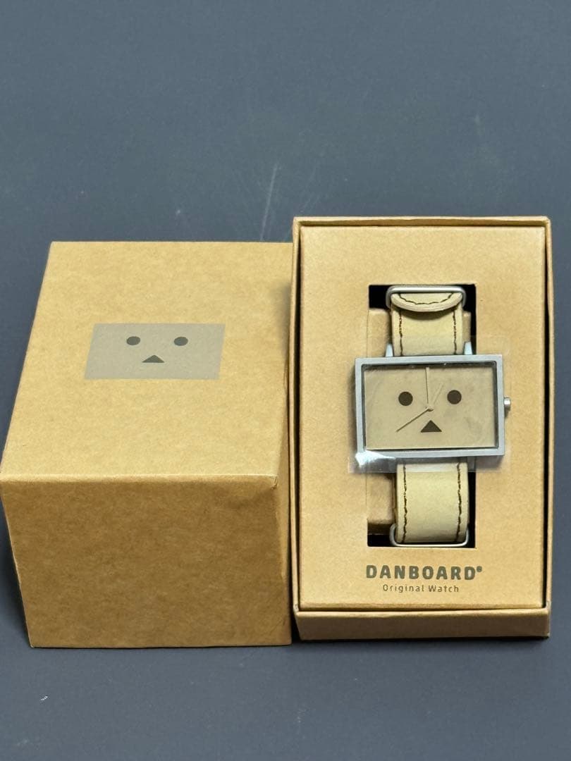 ダンボー モデル　リストウォッチ 腕時計