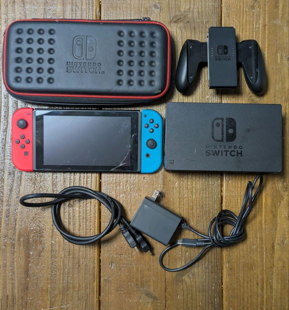 Nintendo Switchセット　ネオンブルー/レッド