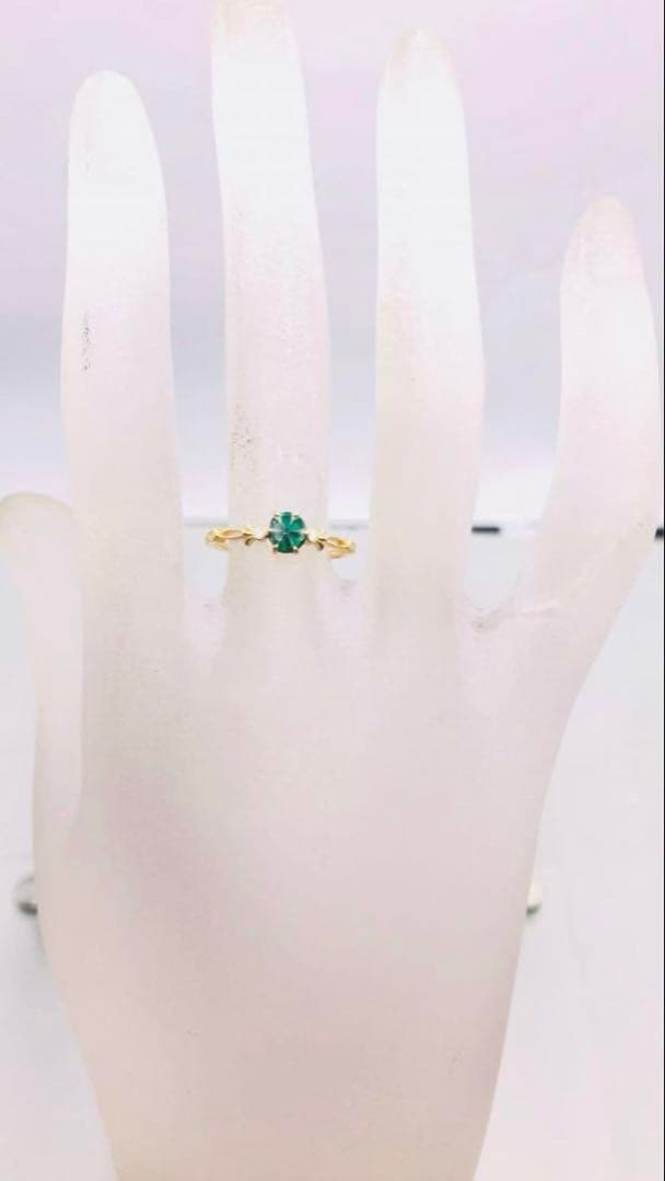 お値下げ！【世界四大貴石★イエローゴールド×リバーストラピッチ】エメラルド 指輪