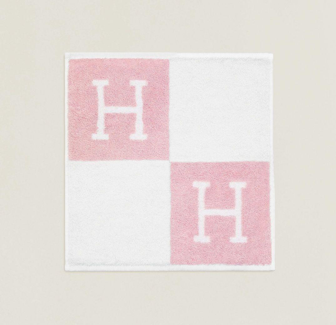新品未使用 エルメス Hロゴ タオルハンカチ ピンク