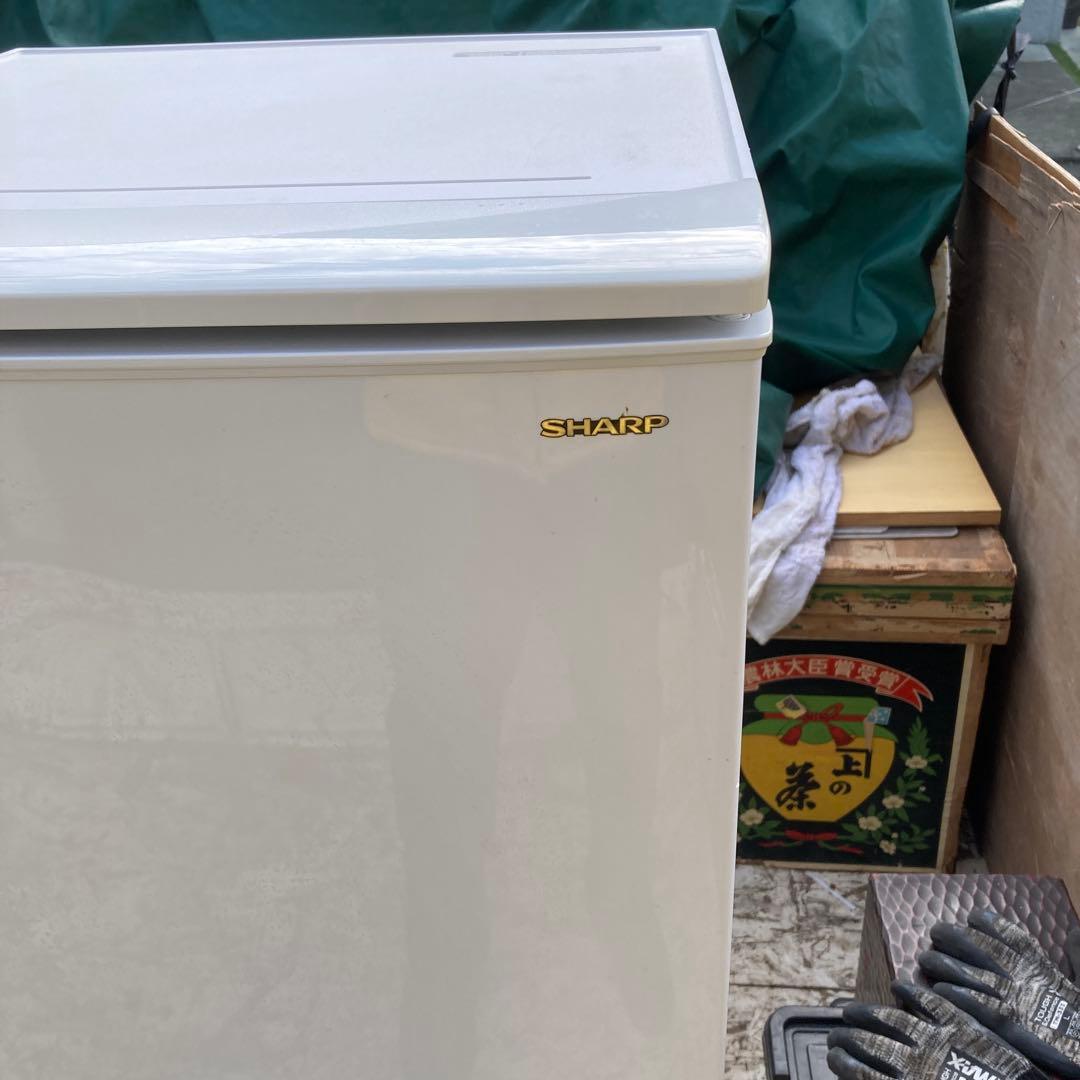 SHARPシャープ冷蔵庫SJーDA14D2018年製神奈川県は藤沢市引き取り