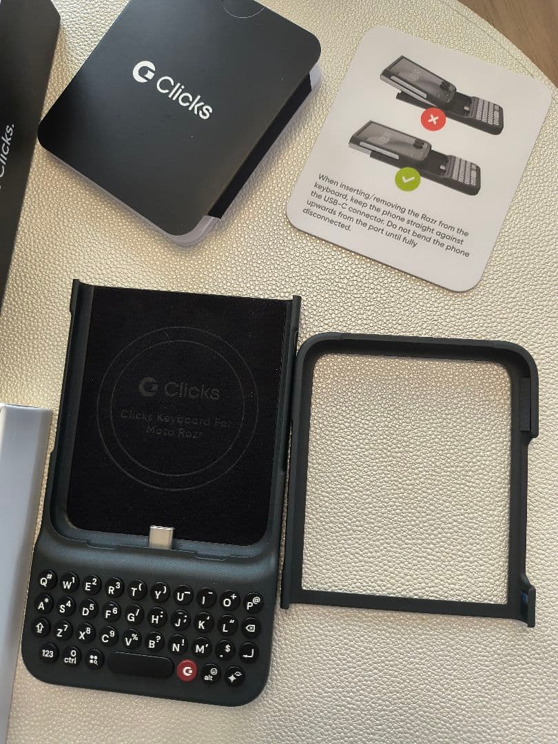 Motorola Razr Clicks keyboard キーボード　ケース