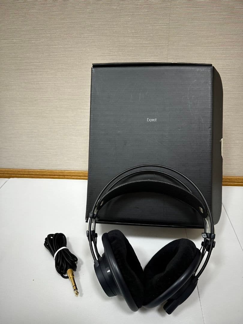 アーカーゲー AKG K702 ケー702 リファレンススタジオ ヘッドホン