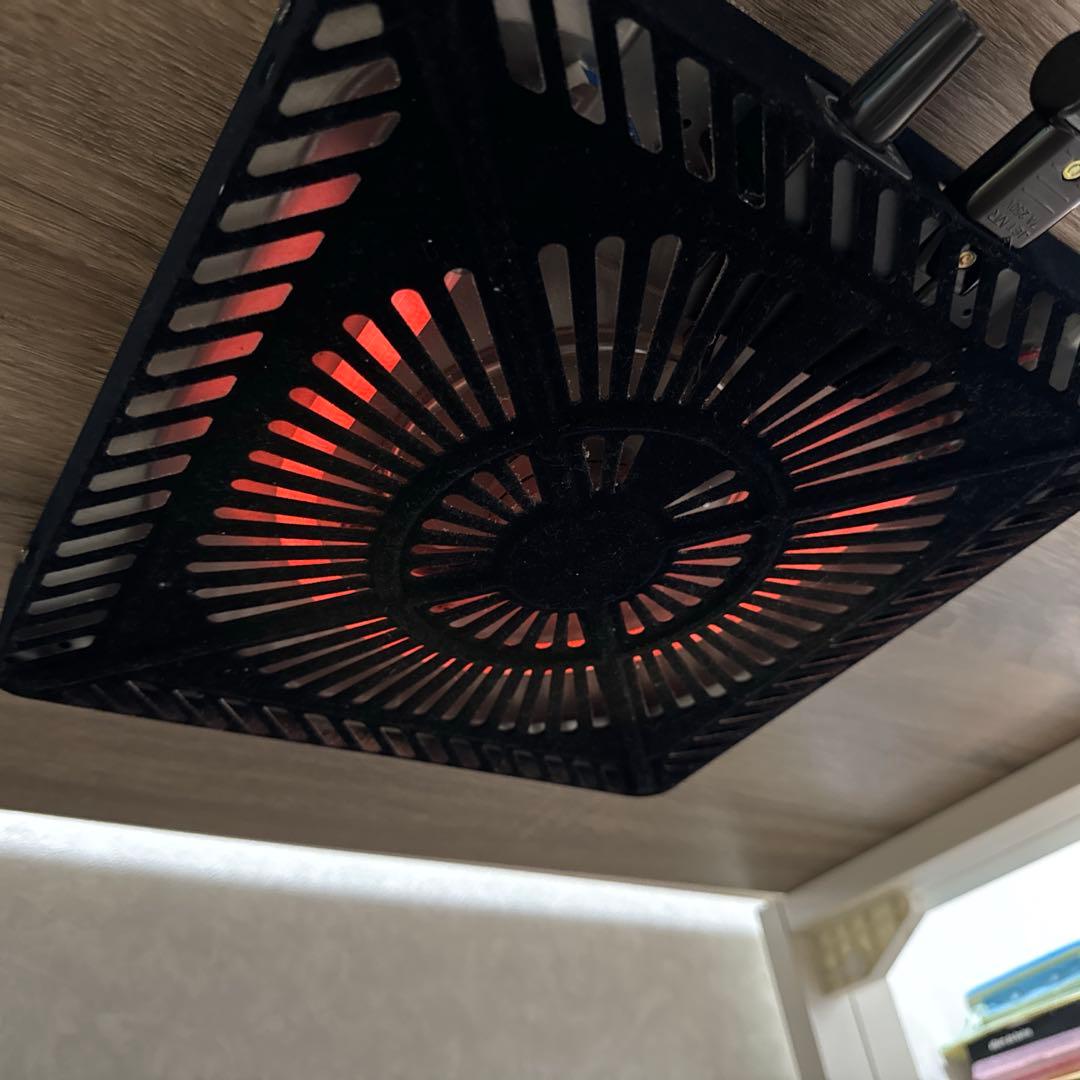 ニトリ　フラットヒーター付きリビングこたつ　こたつテーブル