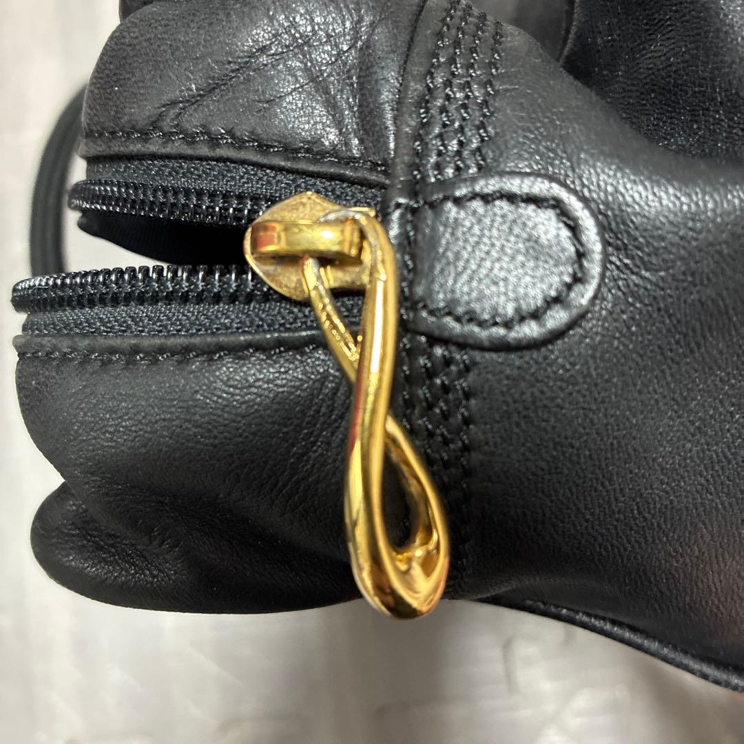 LOEWEロエベ ミニバッグ アナグラム 黒