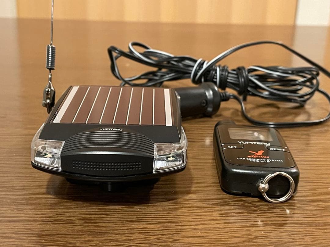 『希少』『レア』YUPITERU ユピテル セキュリティ ソーラー充電式 s37