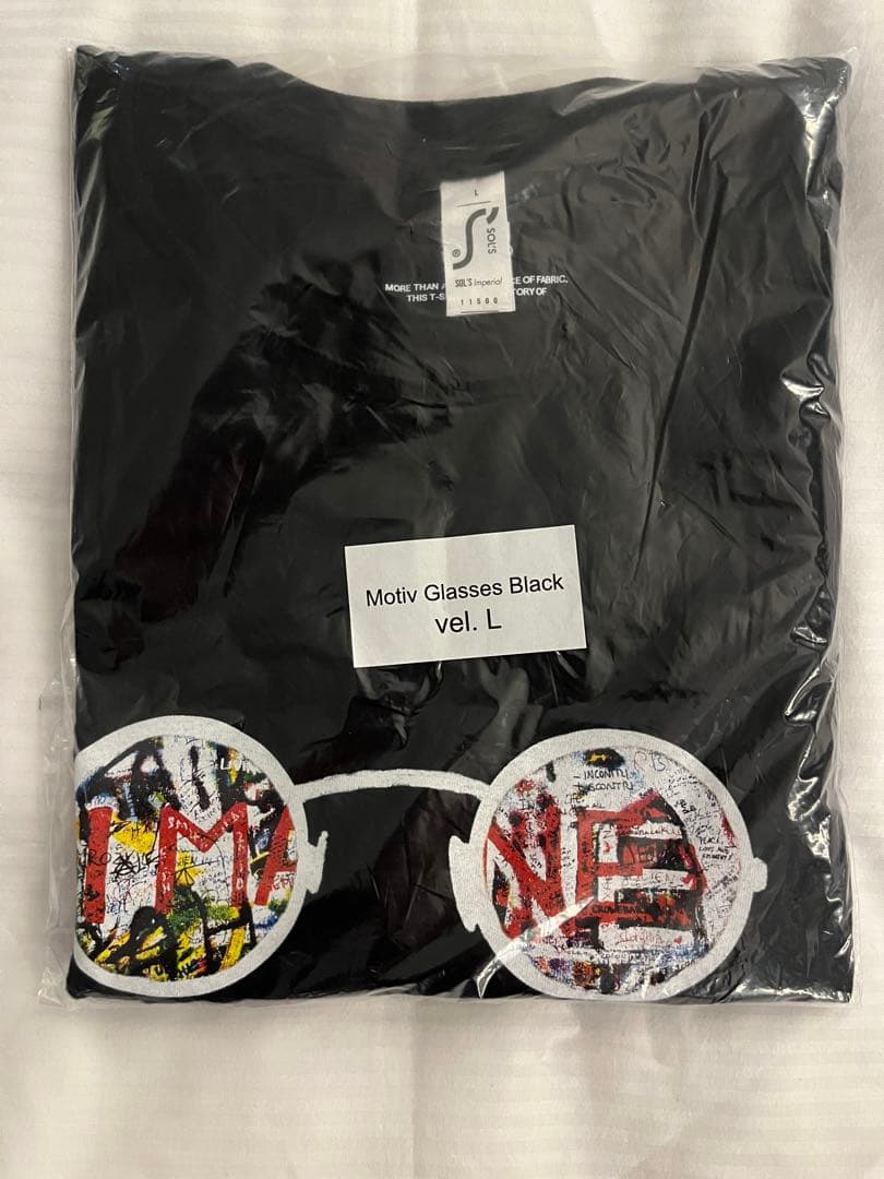 海外限定/日本未発売【LENNON WALL】ジョンレンンTシャツ