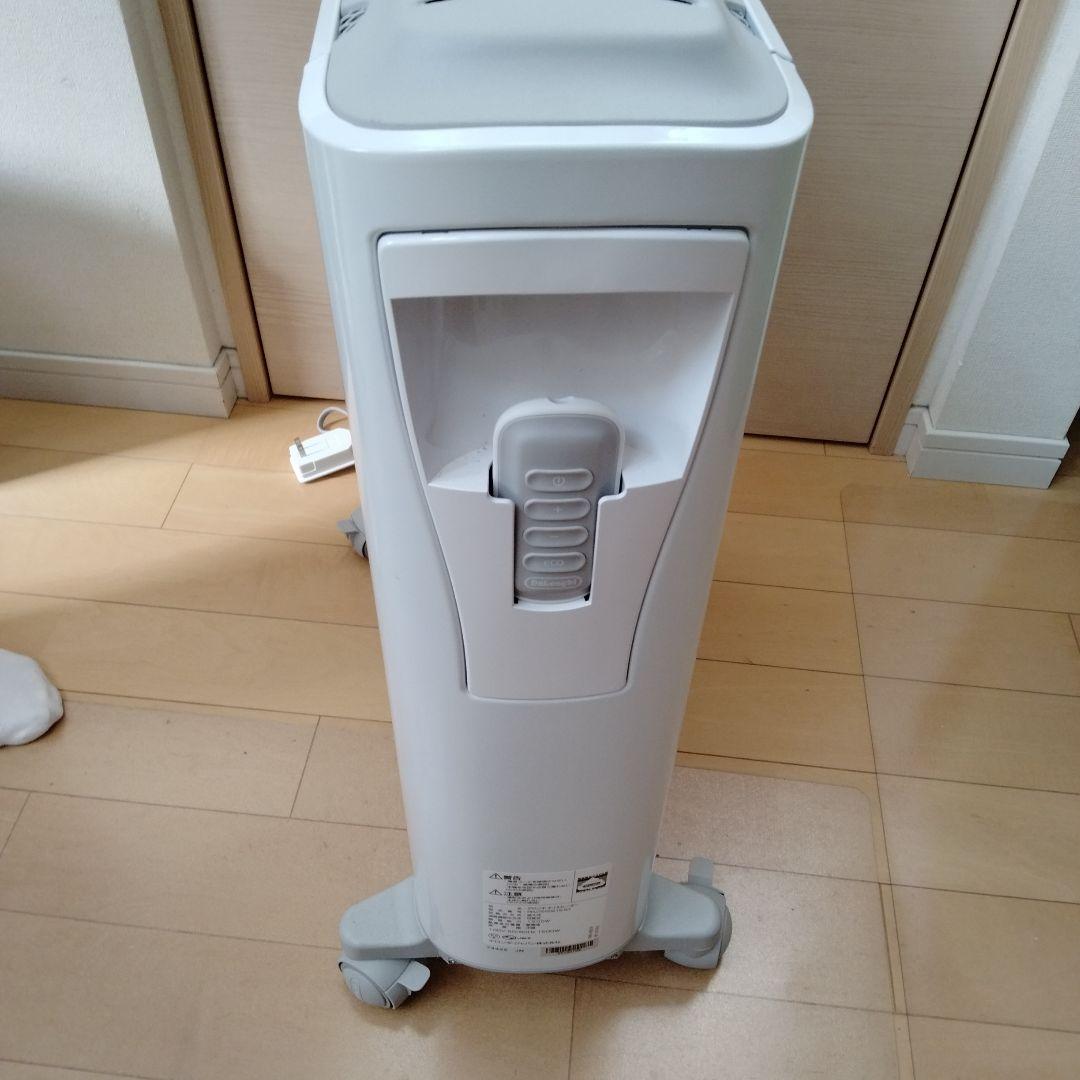 中古　デロンギ　DeLonghi オイルヒーター　RHJ75V0915-GY