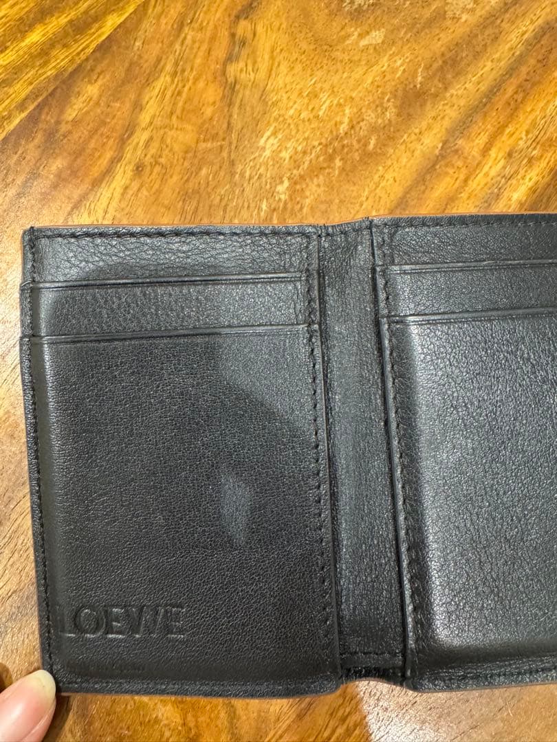 LOEWE ブラック レザー 三つ折り財布