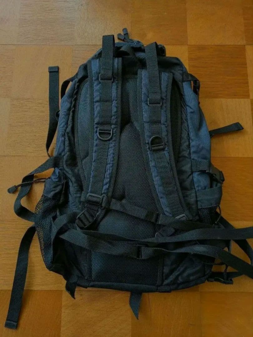 bitch skateboards バックパック