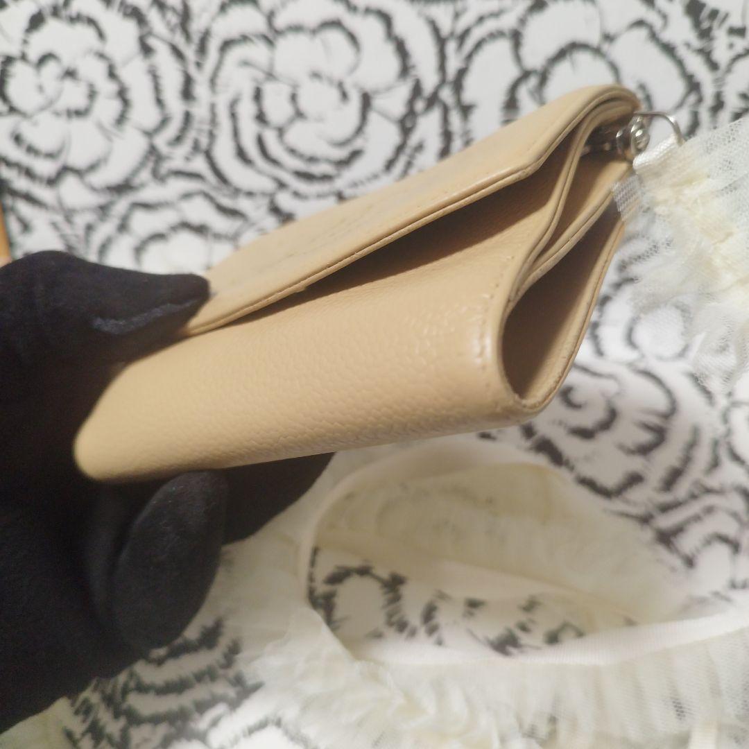 シャネル　斜め掛け　コンパクトウォレット