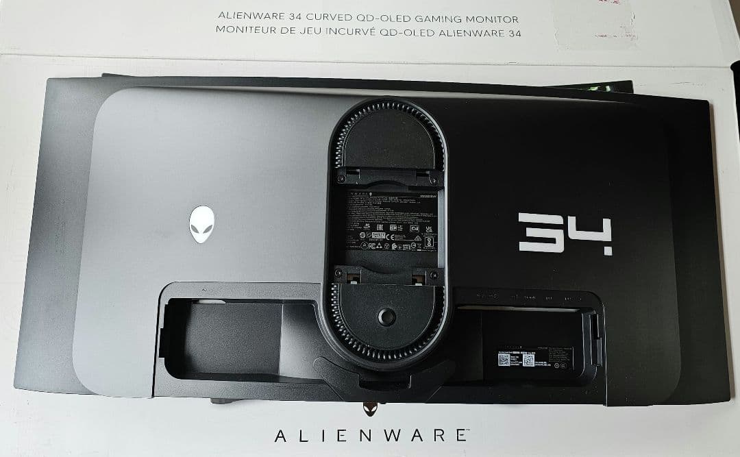 ※クルル　DELL Alienware AW3423DWF