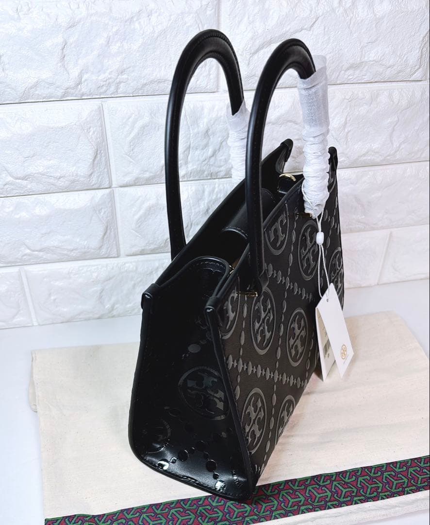 【新作入荷✨️】トリーバーチ Tモノグラム トップハンドル エンボストート