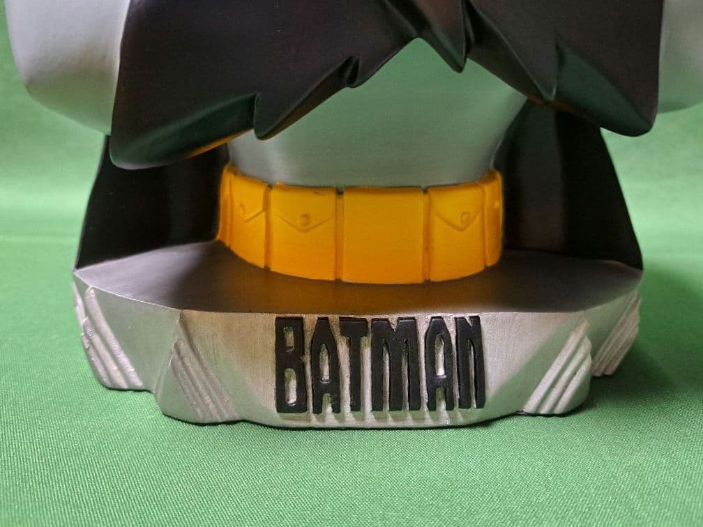 バットマン BATMAN ワーナーブラザーズ 胸像 フィギュア ★匿名配送★