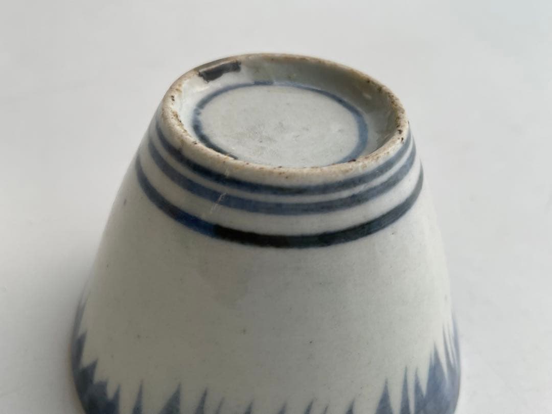 骨董　アンティーク　古伊万里　染付　雨降文様　蕎麦猪口　フリーカップ　酒器