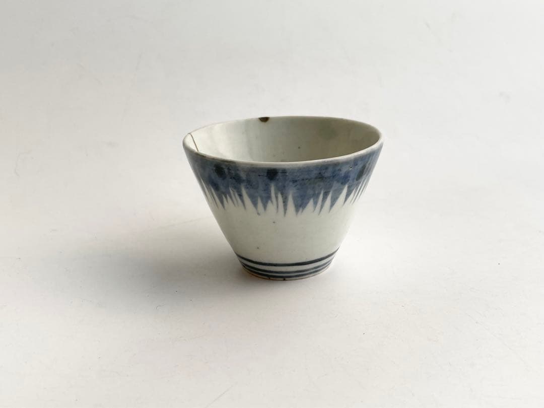 骨董　アンティーク　古伊万里　染付　雨降文様　蕎麦猪口　フリーカップ　酒器