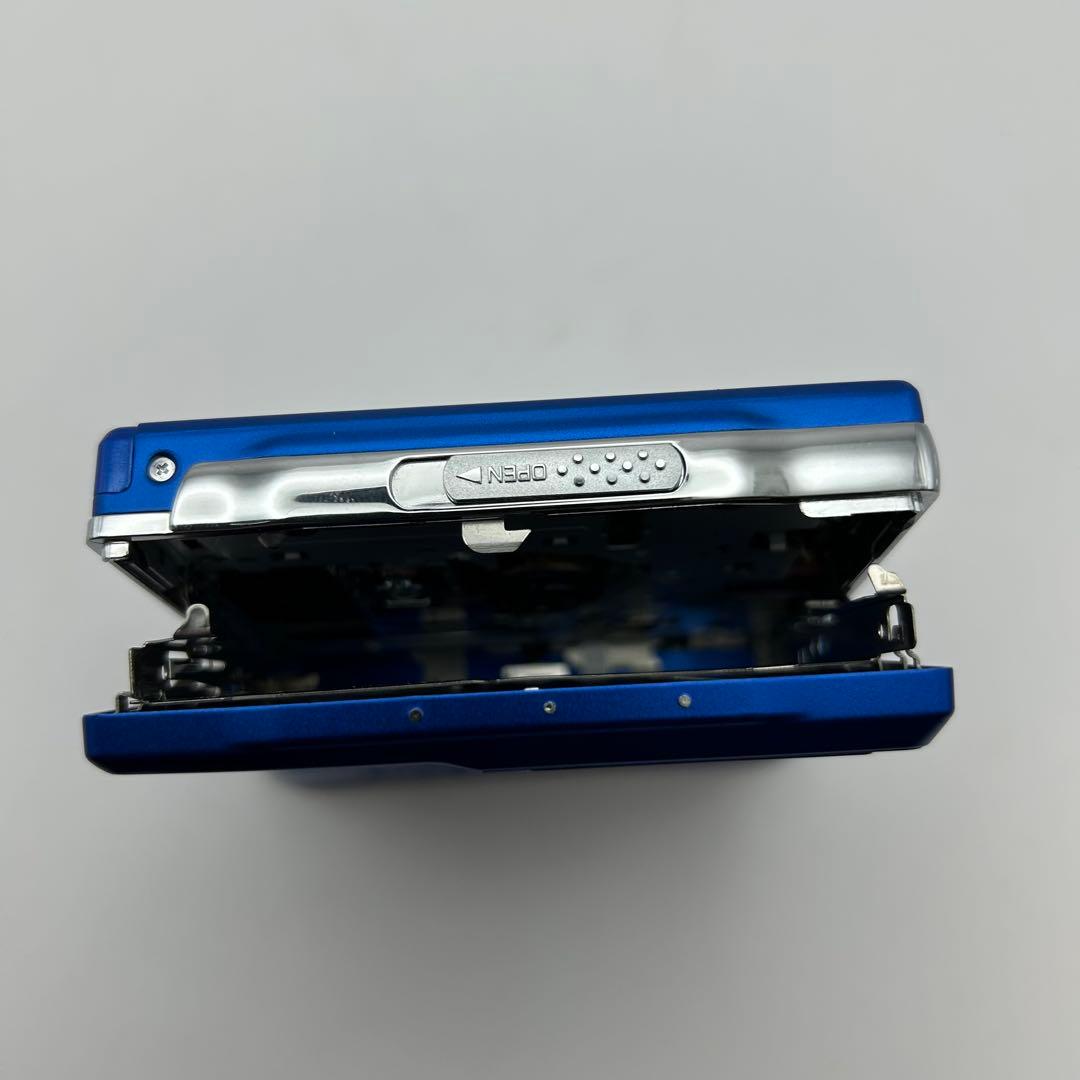 ほぼ未使用品　SHARP ポータブルMDプレイヤー　MD-DR77-A ブルー