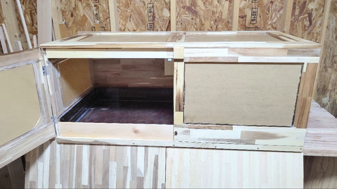 アカシア集成材15ミリ幅120縦500奥行600蜜蝋オイル仕上げ