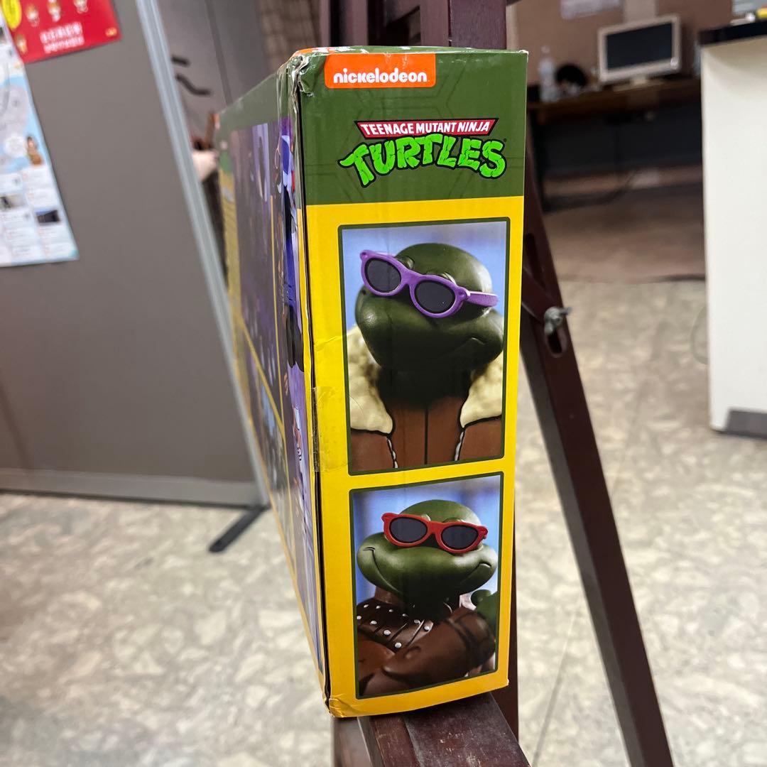 NECA TMNT ミュータントタートルズパンクディスガイズフィギュア4体セット