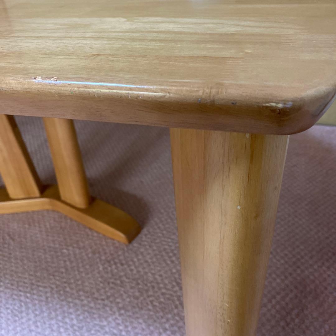 カリモク　Chitano 半円ダイニングテーブル