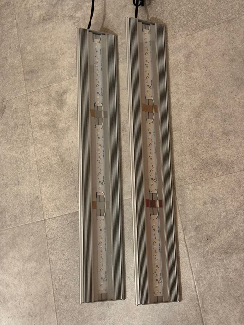 アクロ TRIANGLE LED GROW 600 2個セット