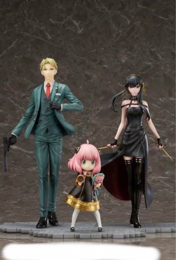 スパイファミリー　フェネクス　アーニャ、ロイド、ヨル　完全受注生産フィギュア