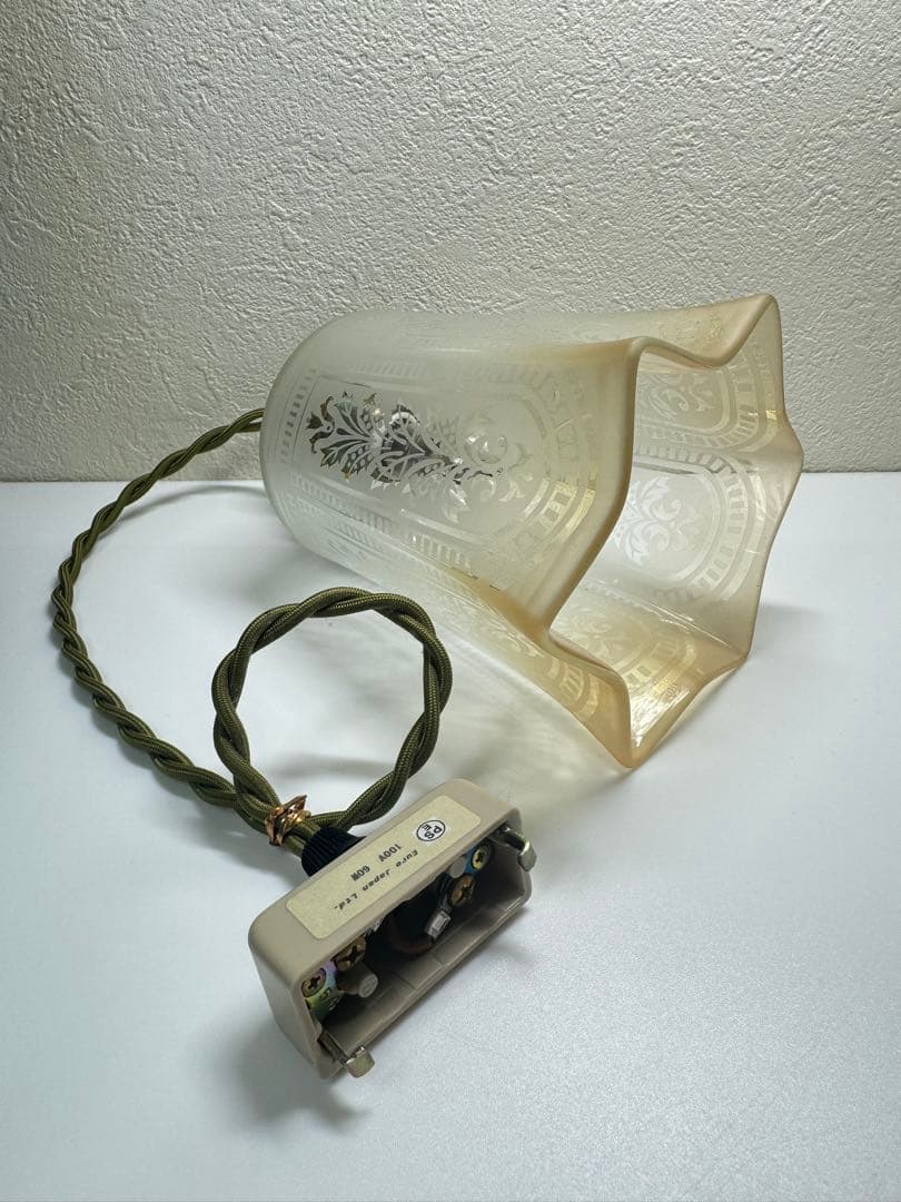 レトロ ガラス ペンダントライト 吊り下げTOSHIBA製