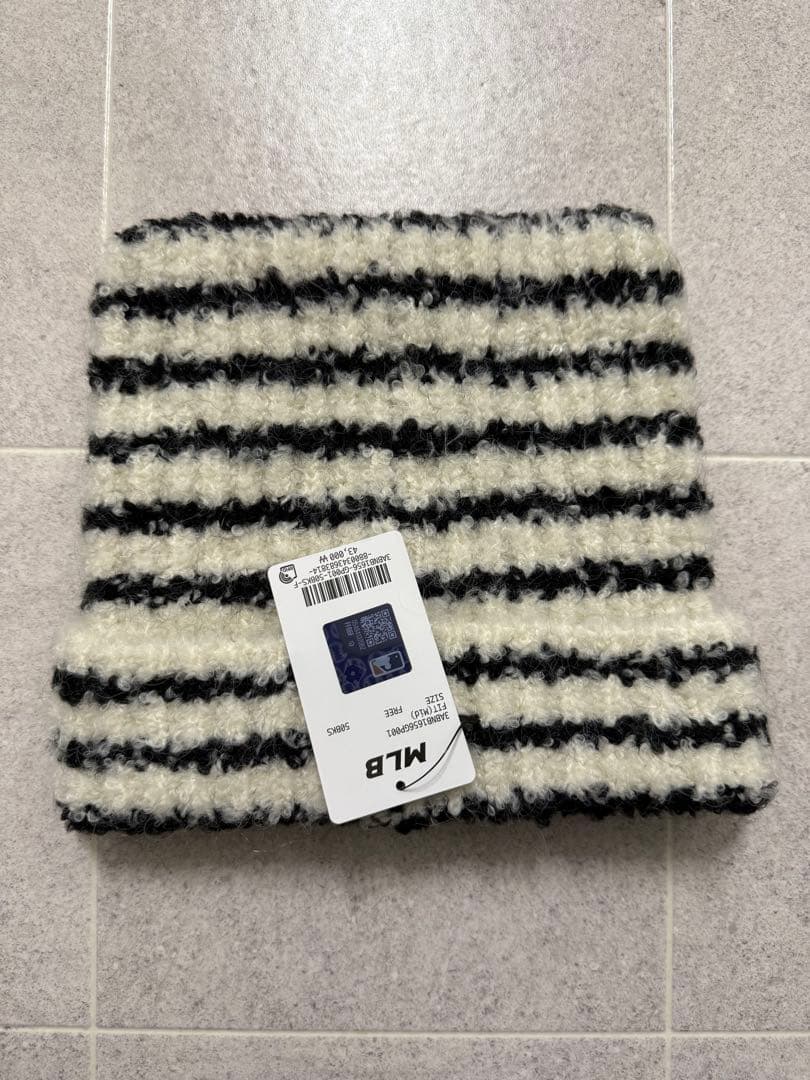 MLB aespa カリナ着用 猫耳ニット帽 ビーニー