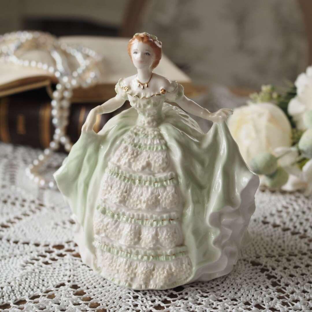 可愛い　ロイヤルウースター　ミニフィギュリン　Lady HANNAH