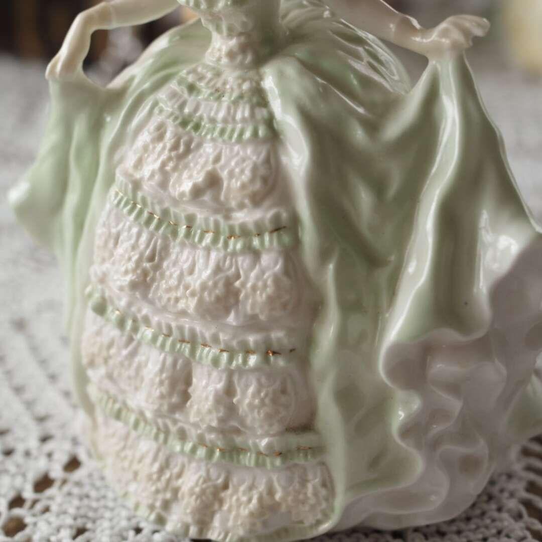 可愛い　ロイヤルウースター　ミニフィギュリン　Lady HANNAH